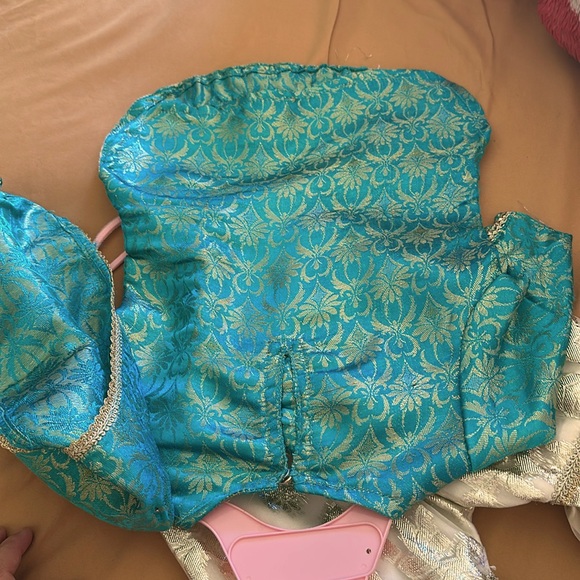 Elegant Teal and Cream Kids Matching Set - Picture 3 of 5